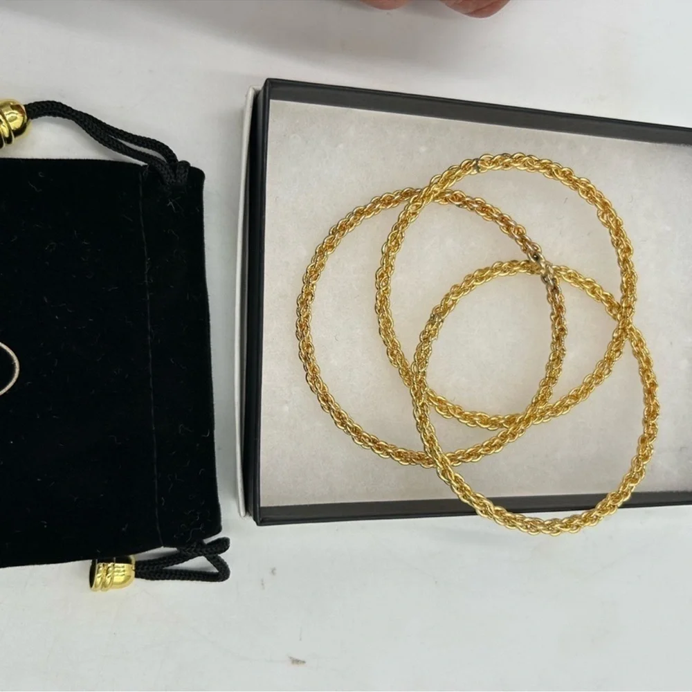Women’s Sylvia Toledano bracelet set of three - Picture 11 of 11